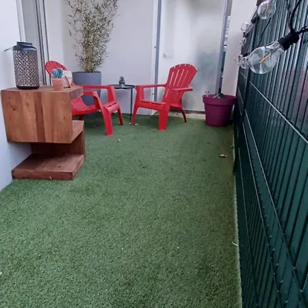 Le Golden-terrasse & Parking 아파트 *
